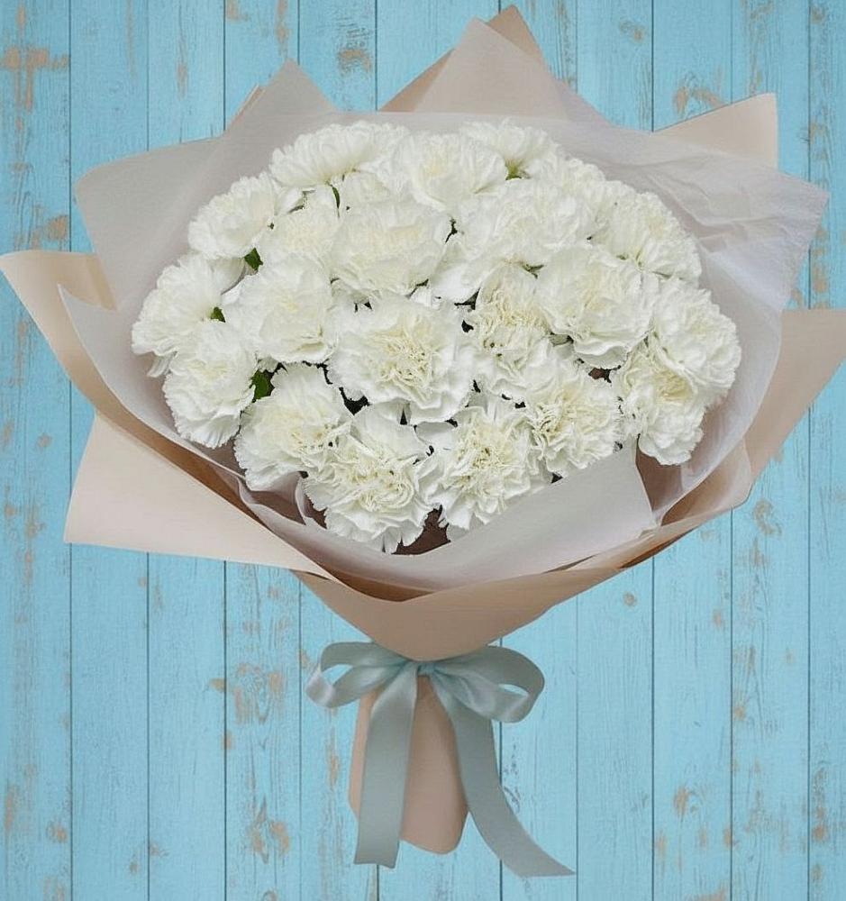 Букет цветов из: Гвоздики в Зелёную Поляну