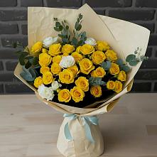 Букет цветов из:  Розы #REPLACE_PRED# Зелёную Поляну