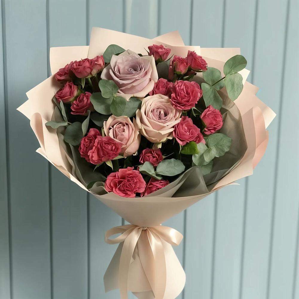 Букет цветов из: Гвоздики и Розы в Зелёную Поляну