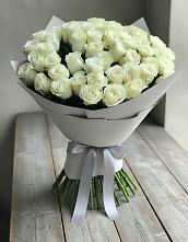 Букет 35 Белых роз в Зелёную Поляну