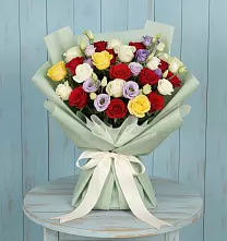 Букет цветов из:  Розы в Зелёную Поляну