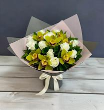 Букет цветов из:  Орхидеи и Розы в Зелёную Поляну