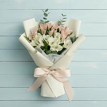 Букет цветов из:  Альстромерии в Зелёную Поляну