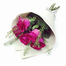 Букет цветов из:  Розы в Зелёную Поляну