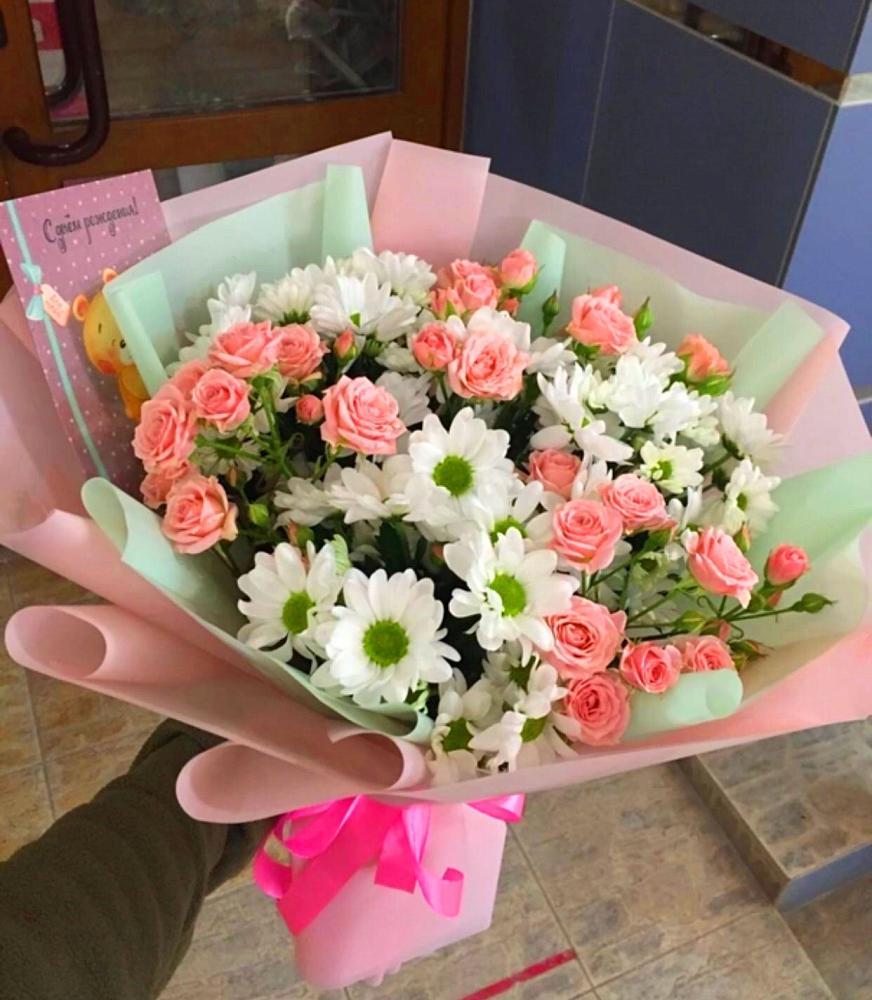 Букет цветов из: Розы и Хризантемы в Зелёную Поляну