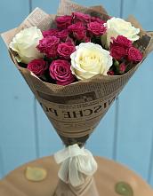 Букет цветов из:  Розы #REPLACE_PRED# Зелёную Поляну