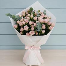 Букет цветов из:  Розы в Зелёную Поляну