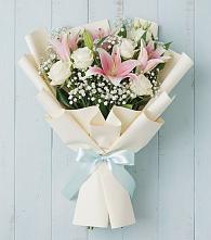Букет цветов из:  Лилии в Зелёную Поляну