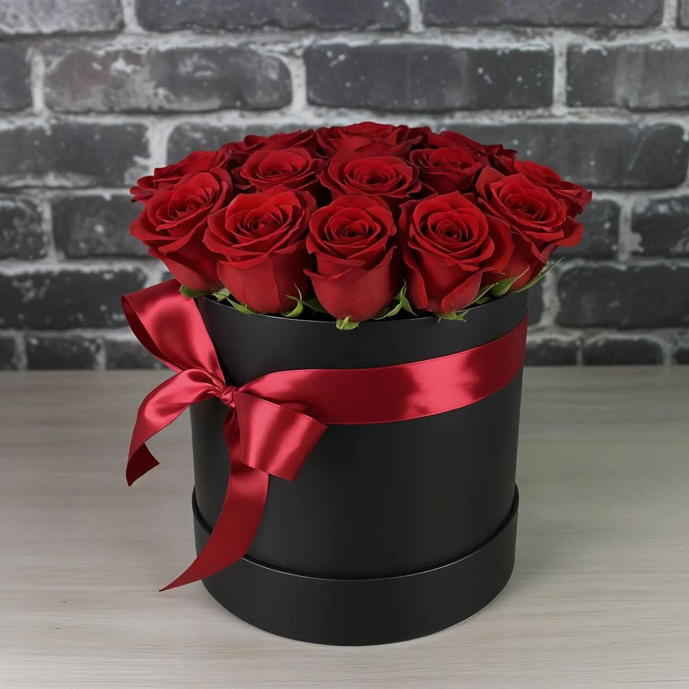 Цветочная композиция из Розы в шляпной коробке в Зелёную Поляну