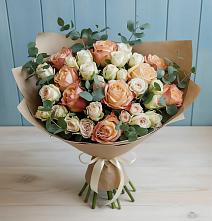 Букет цветов из:  Альстромерии и Розы в Зелёную Поляну